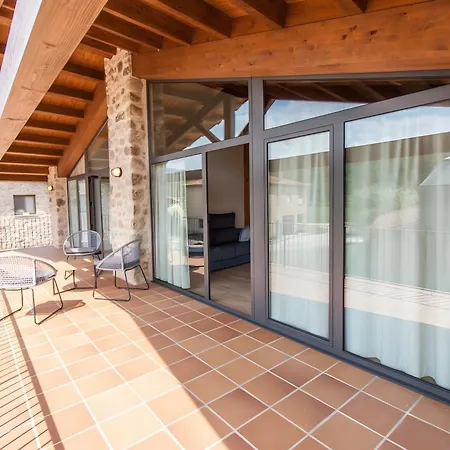 La Cabanya Planella Kır Evi *